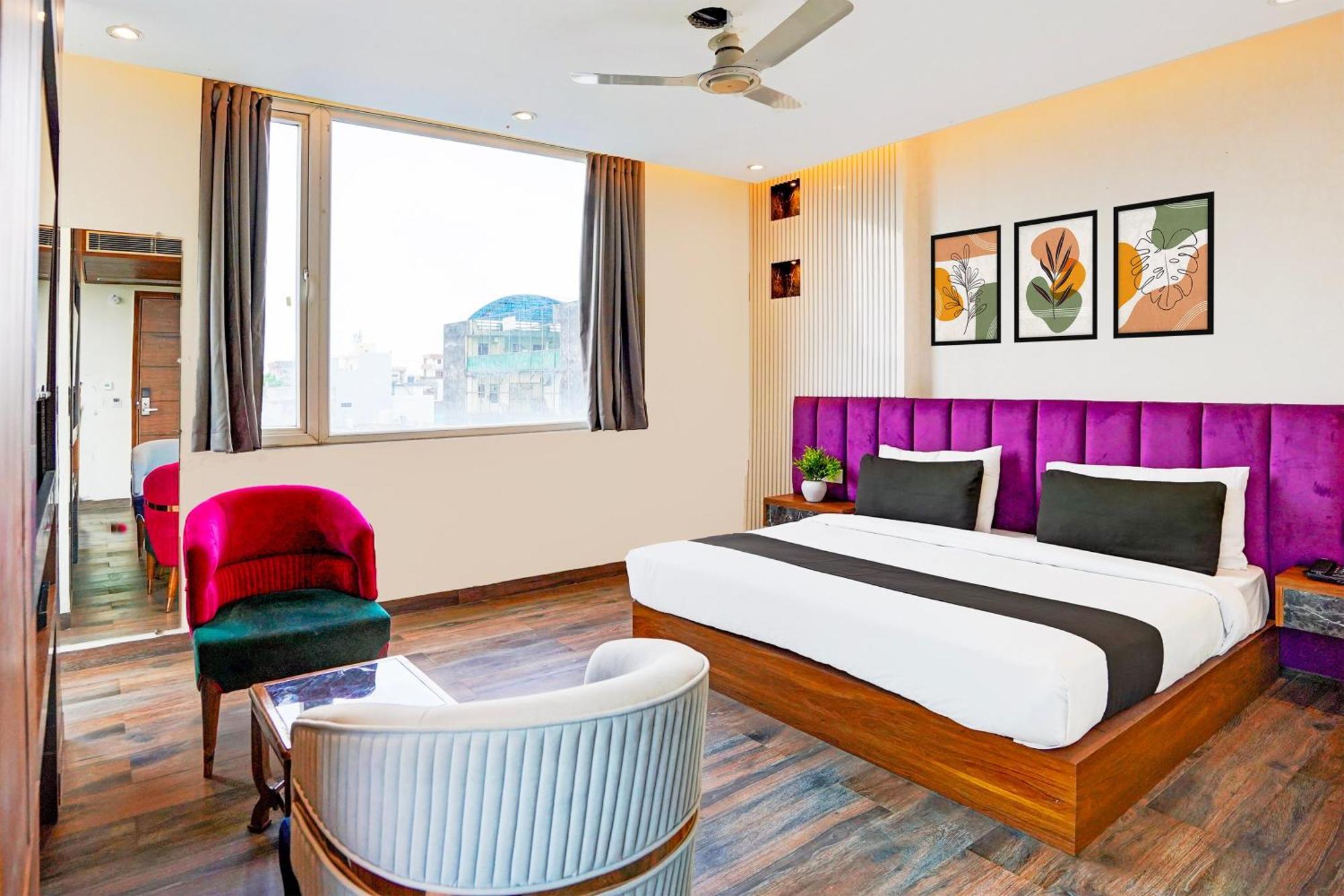 The Frist Collection Hotel New Delhi Exterior photo
